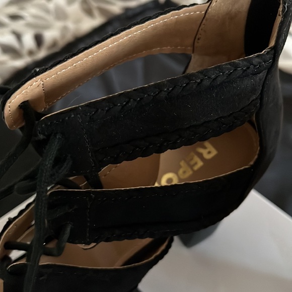 Report Sandal - Picture 5 of 8